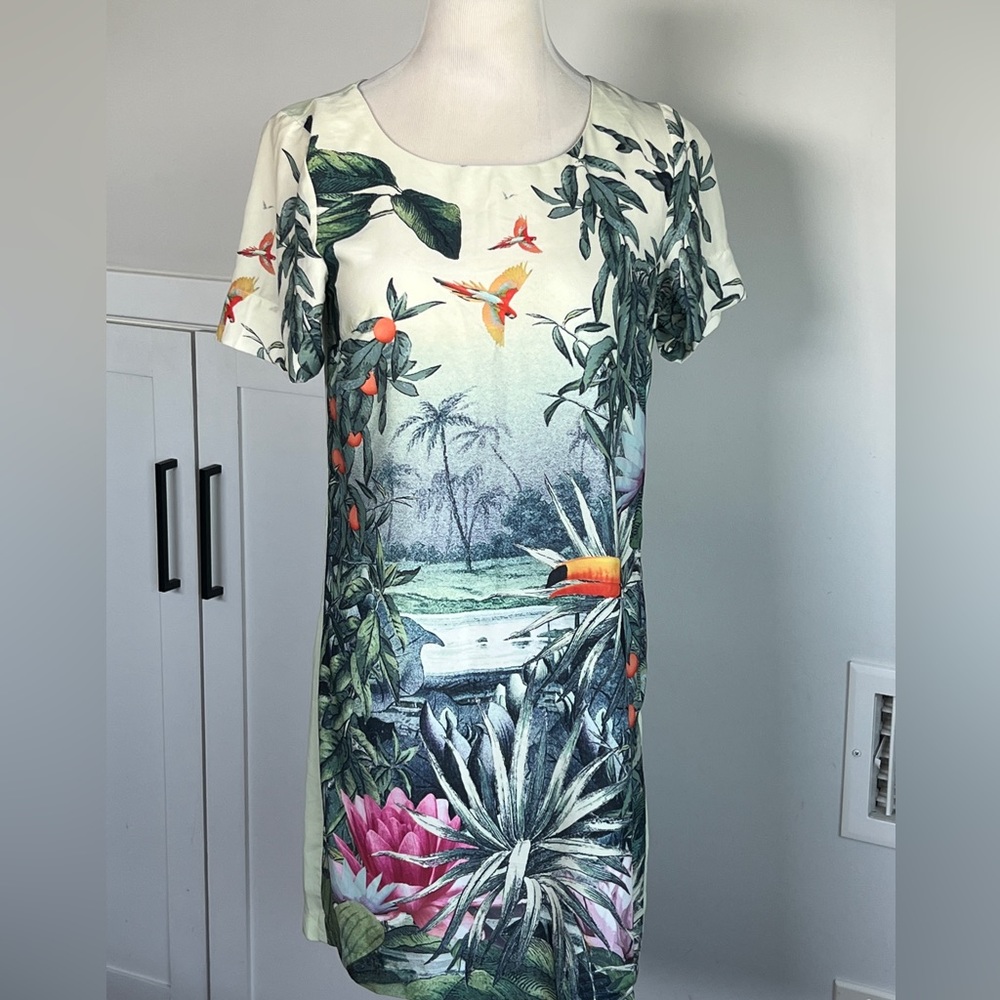 Vanessa Paradis x H&M Conscious Collection shift Dress